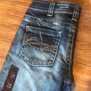 Brand new cowgirl tuff jeans